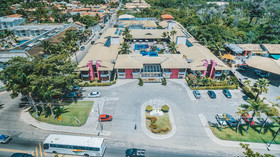 Porto das Naus Praia Hotel
