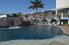 Sued's Plaza