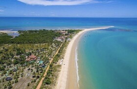 The Great Chalet Dende 5 from Corumbau