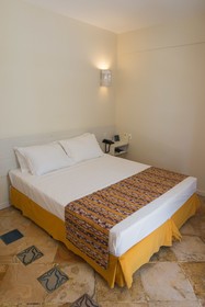 Suites Beach Park Resort