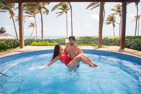 Suites Beach Park Resort