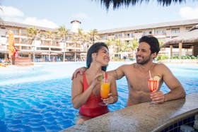 Suites Beach Park Resort
