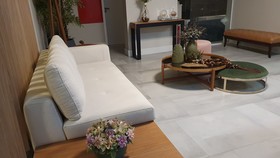 Dm Hotel