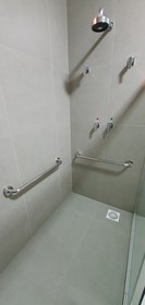 Dm Hotel