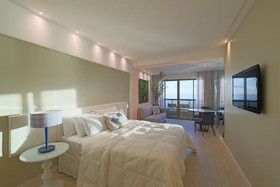 HY Apartments & Hotels