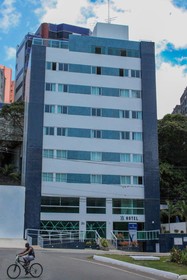 Aquarena Suites