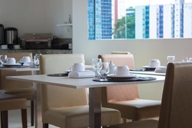 Aquarena Suites