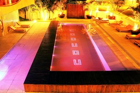 Cocoon Hotel & Lounge