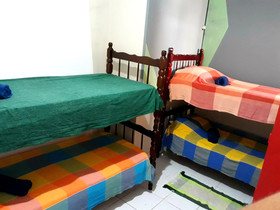 Hostel Aina House