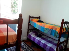 Hostel Aina House