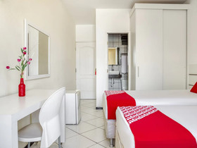 Hotel Leisure & Beach by OYO Rooms