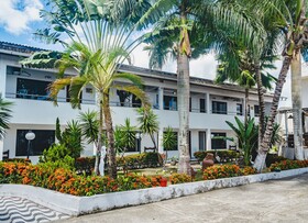 Oasis Hotel