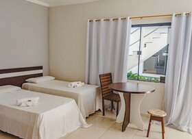 Oasis Hotel
