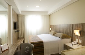 Profissionalle Hotel São Luís