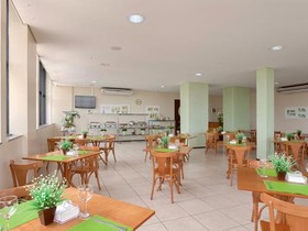 SLZ Lagoa Hotel