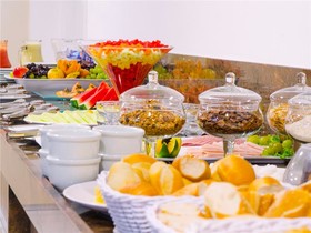 Profissionalle Hotel São Luís