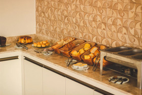 Belaris Hotel
