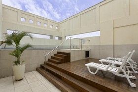SLZ Lagoa Hotel
