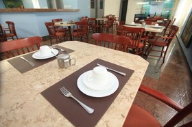 Skina Express Hotel