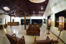 Alanta Hotel