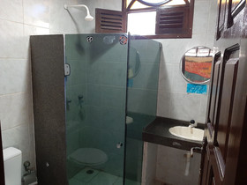 Macaco Surf Hostel
