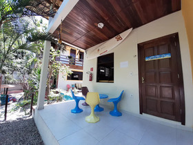 Macaco Surf Hostel