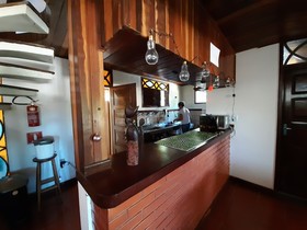 Macaco Surf Hostel