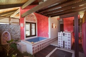 Zorah Beach Hotel