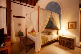 Zorah Beach Hotel