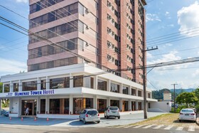 Blumenau Tower by Castelo Itaipava