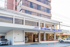 Blumenau Tower by Castelo Itaipava