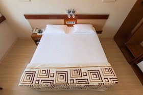 Hotel Mansiones