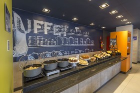 Ibis Budget Blumenau