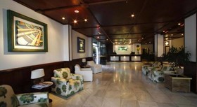 Costa Verde Beach Hotel