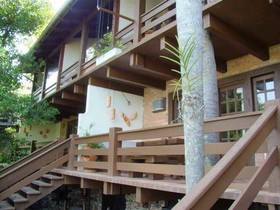 Pousada George's Village