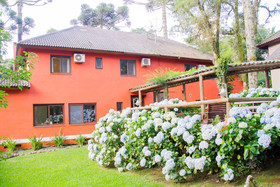 Pousada Pinhão e Poesia