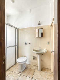 Hotel Bombei by OYO Rooms