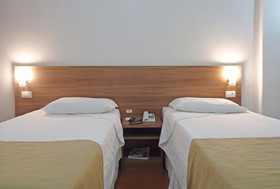 Harbor Querência Hotel
