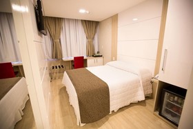 Holiday & Business Hotel