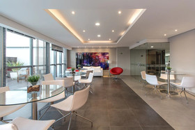 7th Avenue - Oxford Residence