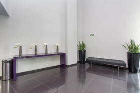 7th Avenue - Oxford Residence