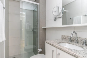 7th Avenue - Oxford Residence