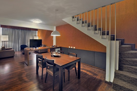 Hotel Deville Curitiba Batel