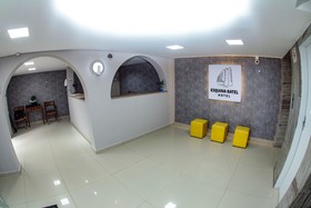 Esquina Batel Hotel