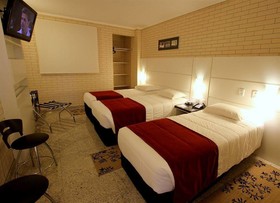 Hotel Confiance Prime Batel