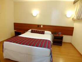 Nacional Inn Curitiba Estação