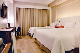 Intercity Curitiba - Centro Cívico