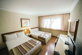 Mabu Curitiba Express