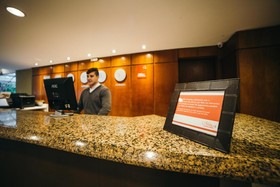 Mabu Curitiba Express