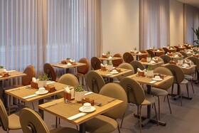 Roochelle Convention By Nobile